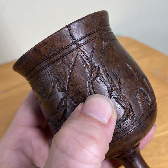 Vintage 6" African Hand-Carved Rhino And Elephant Wood Wine Drinking Cup Goblet - Picture 5 of 15